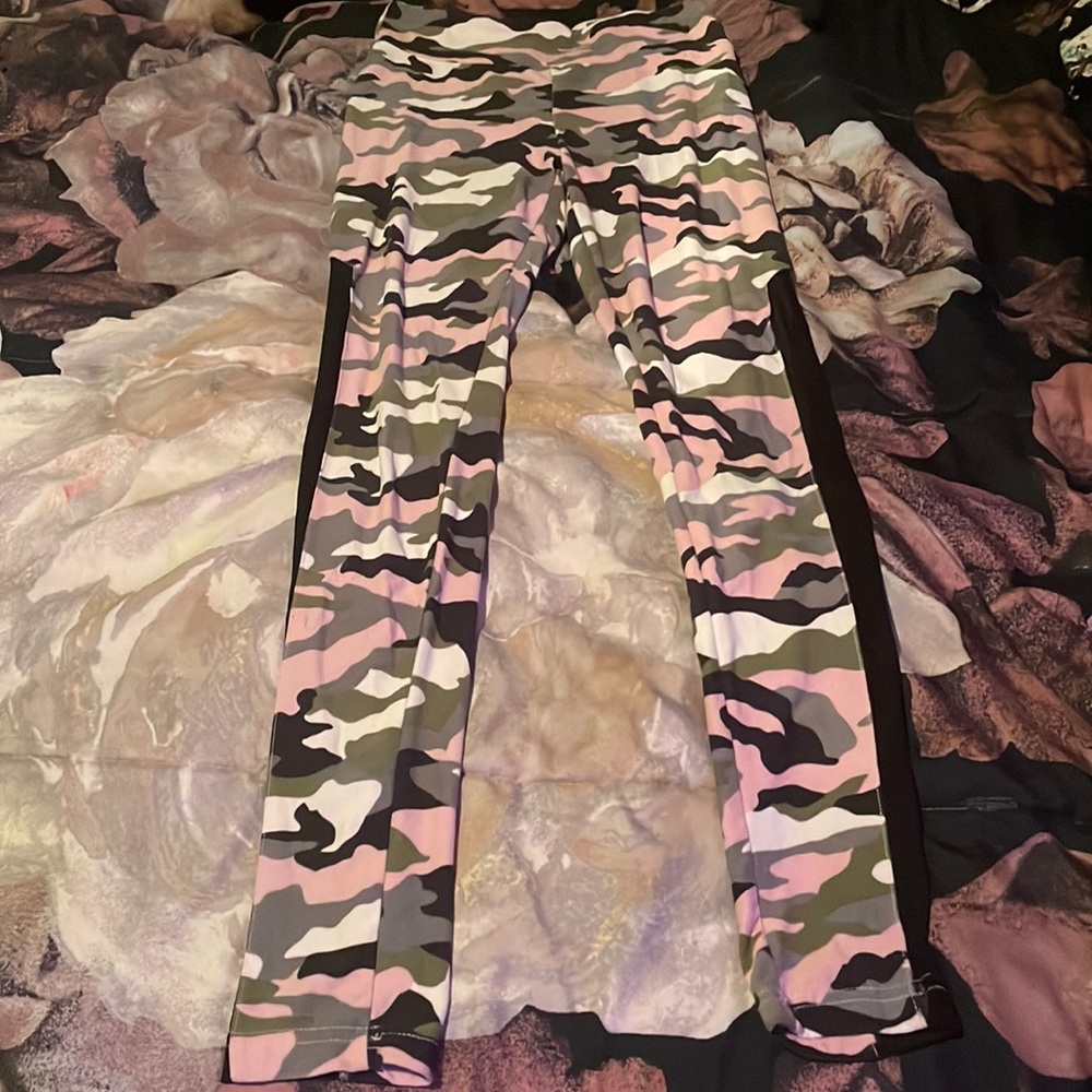 Colorful camo leggings